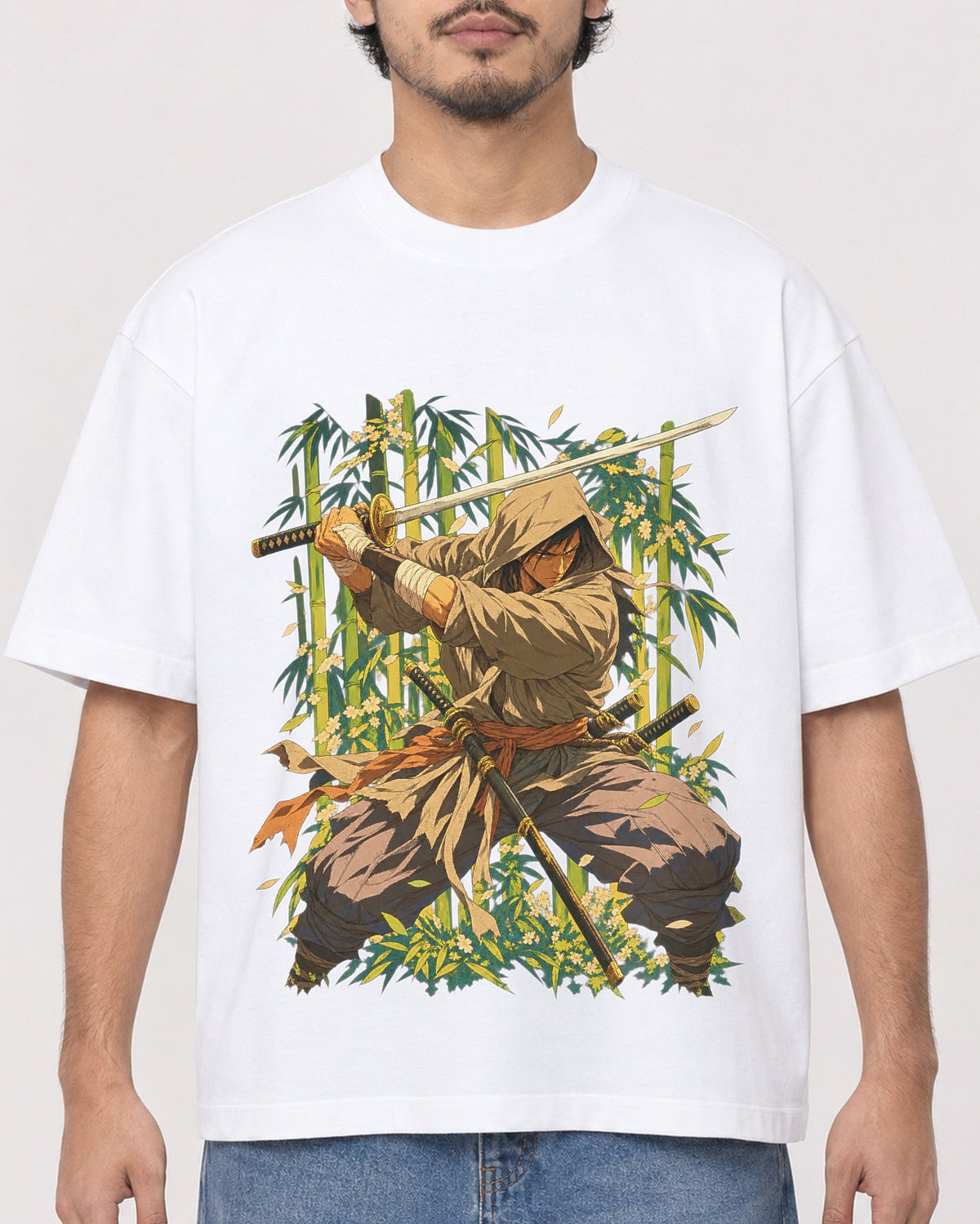 Mockup Boxy Heavyweight Tee White male close-up 02