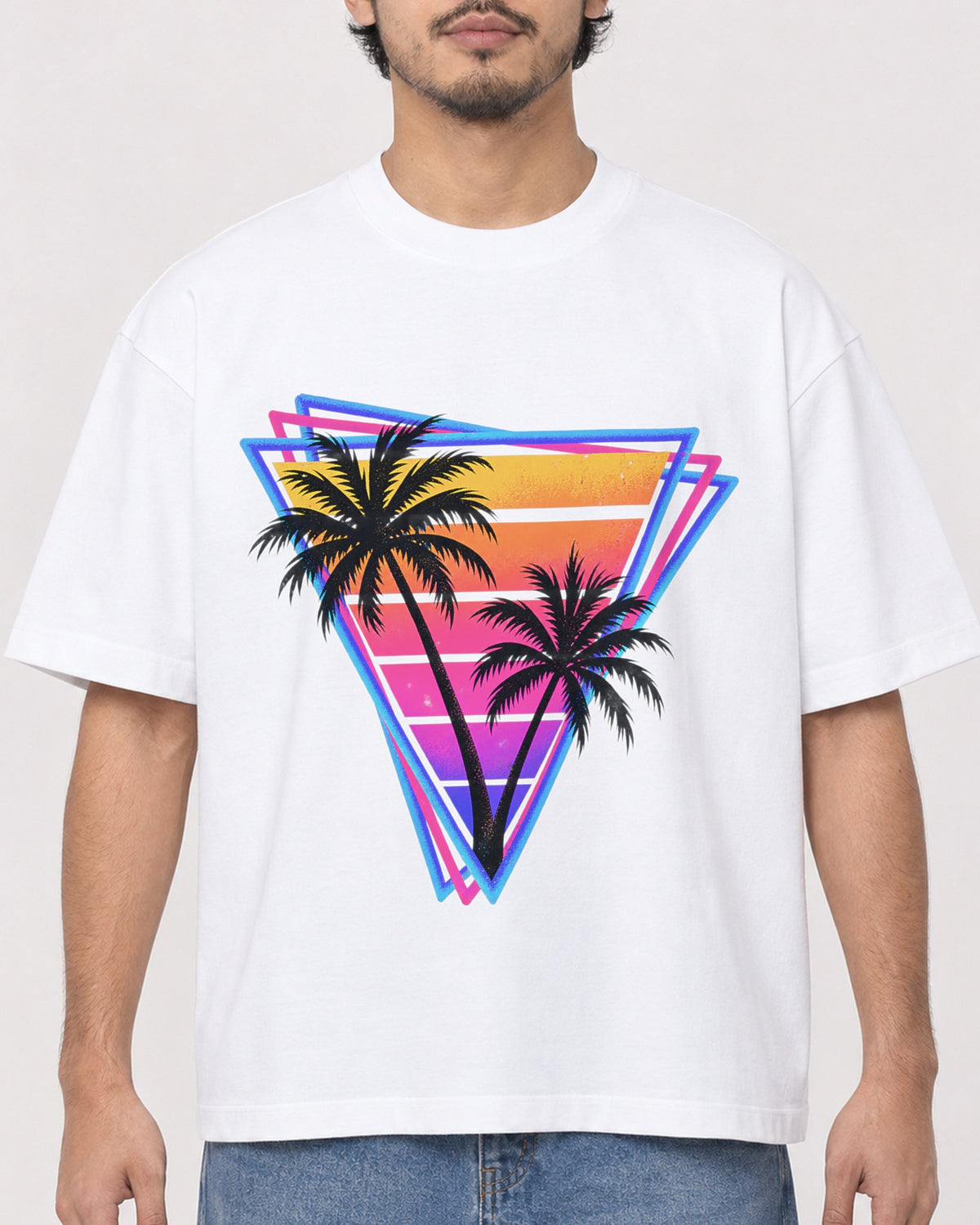 Mockup Boxy Heavyweight Tee White male close-up 02
