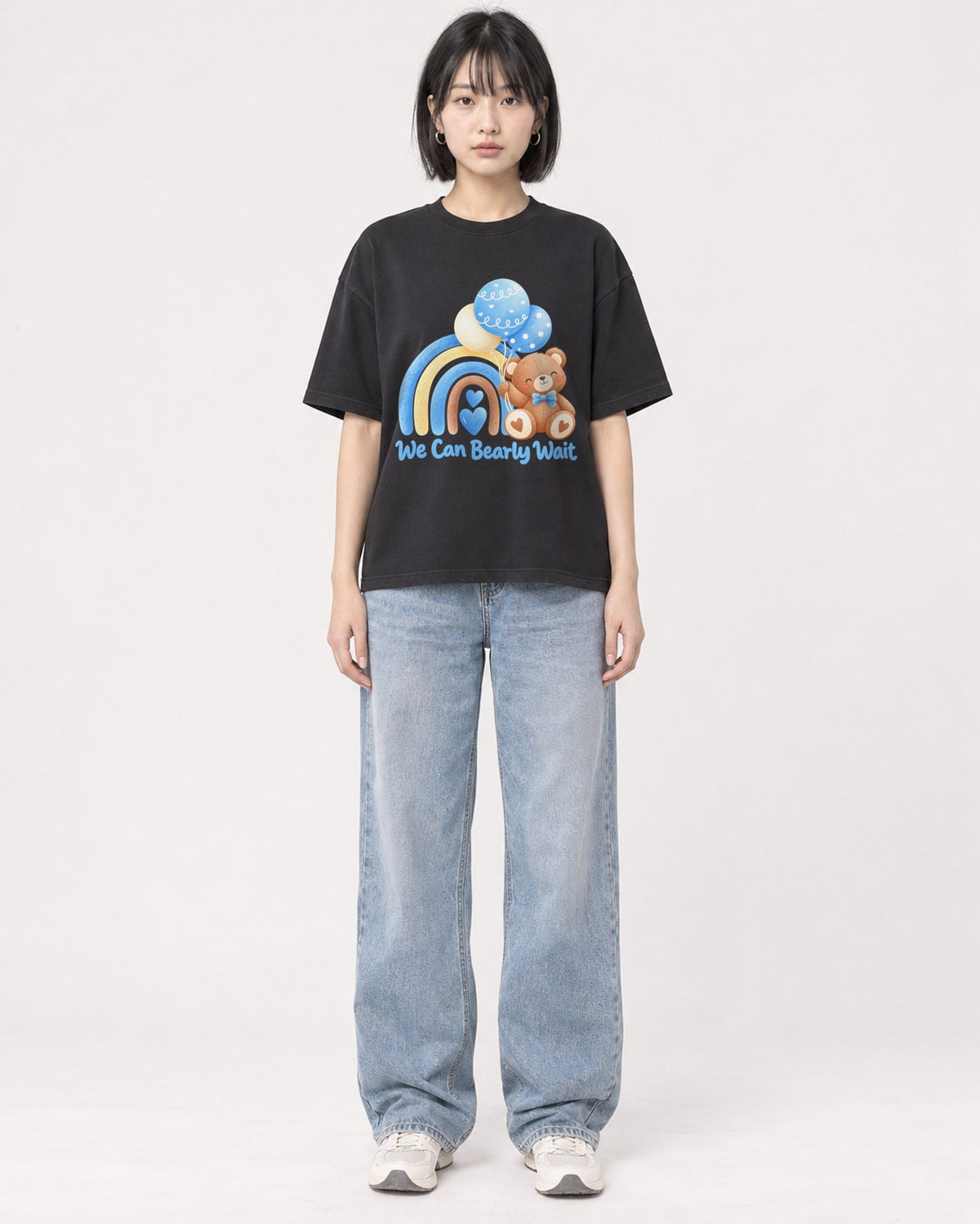 Mockup Boxy Heavyweight Tee Black female full-body 11