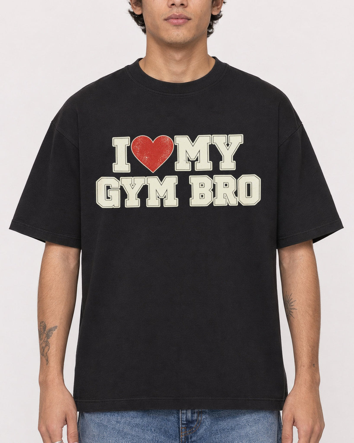 Mockup Boxy Heavyweight Tee Black male close-up 06