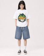 Mockup Boxy Heavyweight Tee White female full-body 01