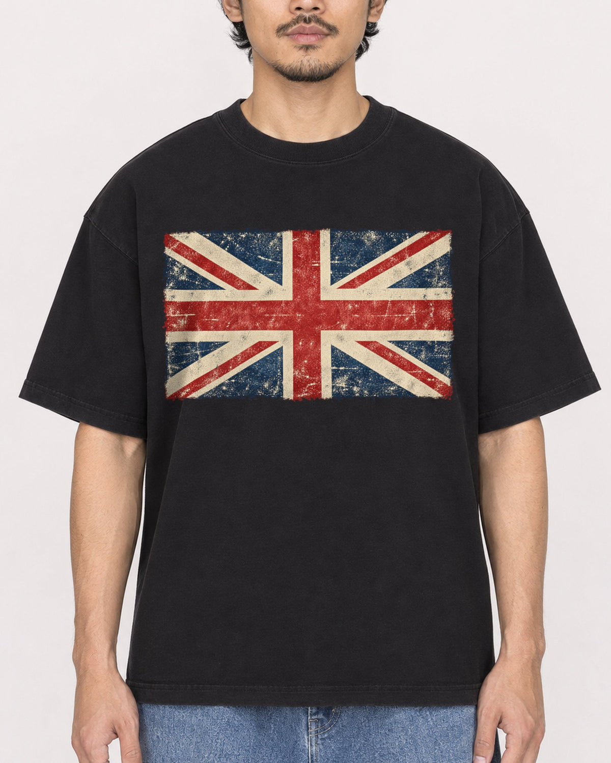 Mockup Boxy Heavyweight Tee Black male close-up 02