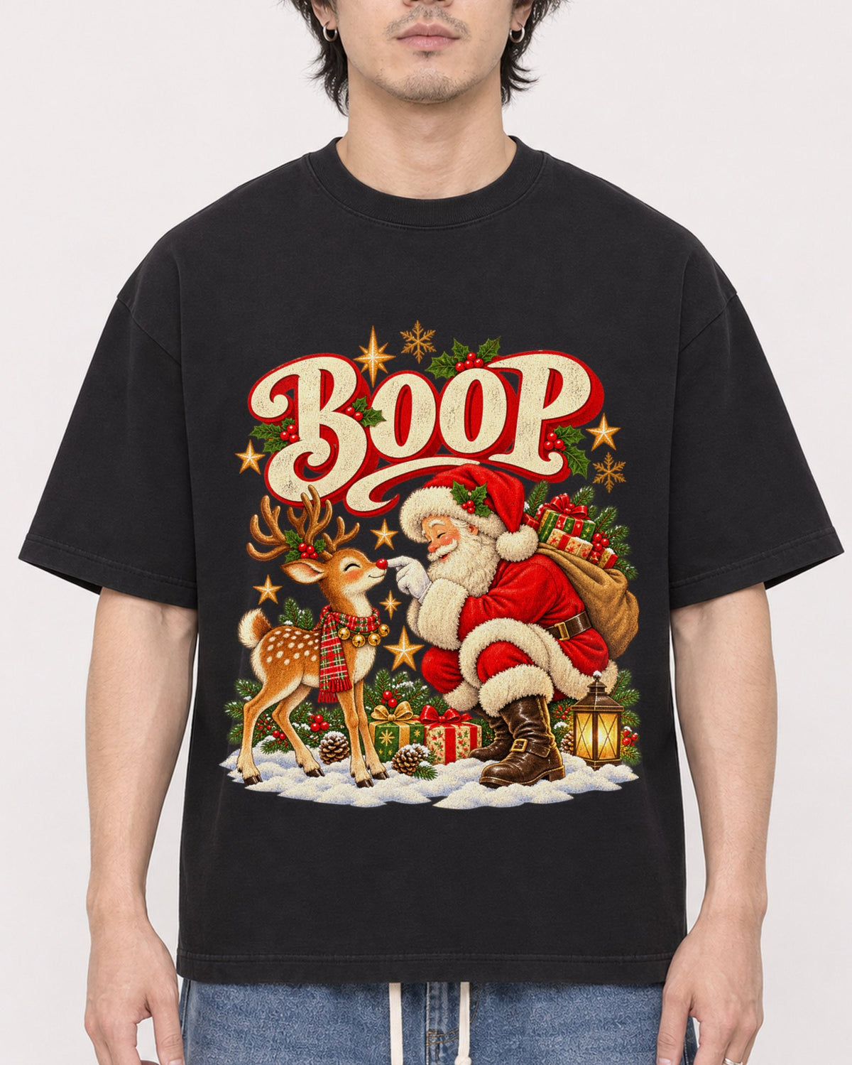 Mockup Boxy Heavyweight Tee Black male close-up 03