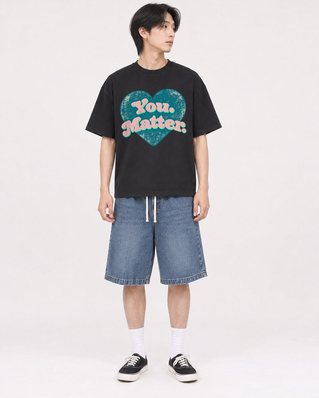 Mockup Boxy Heavyweight Tee Black male full-body 11