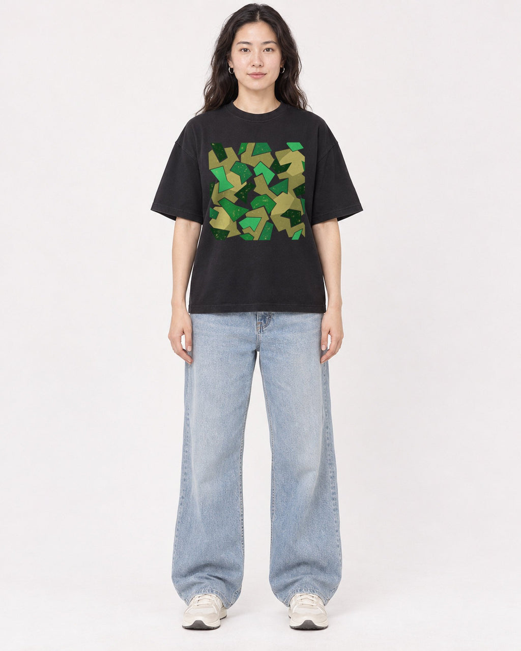 Mockup Boxy Heavyweight Tee Black female full-body 03