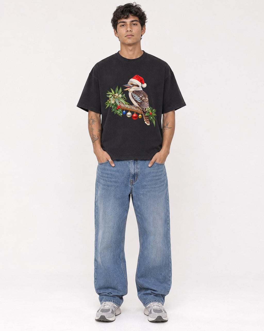 Mockup Boxy Heavyweight Tee Black male full-body 06