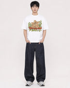 Mockup Boxy Heavyweight Tee White male full-body 01