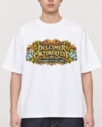Mockup Boxy Heavyweight Tee White male close-up 01