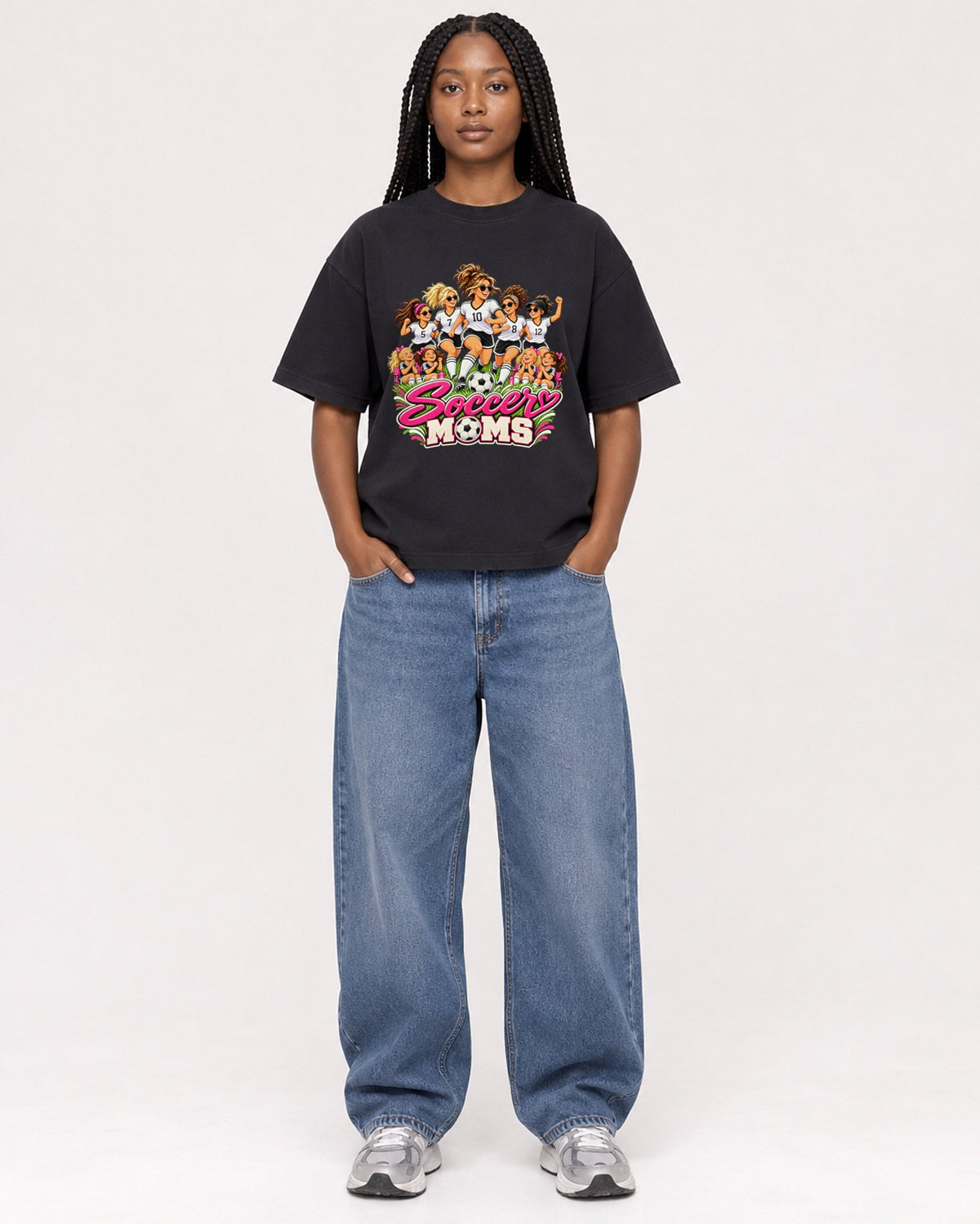 Mockup Boxy Heavyweight Tee Black female full-body 04
