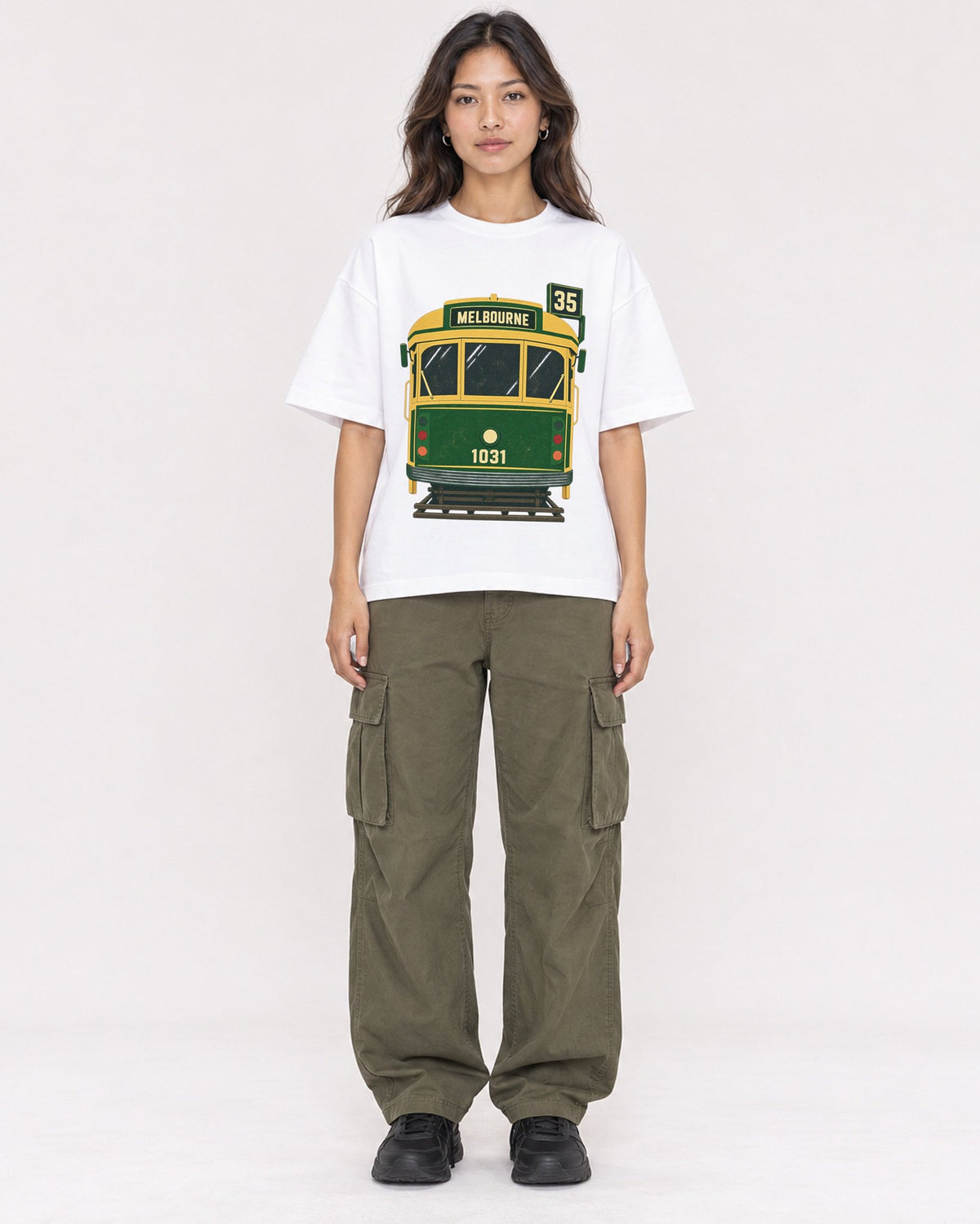 Mockup Boxy Heavyweight Tee White female full-body 02