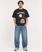Mockup Boxy Heavyweight Tee Black male full-body 02