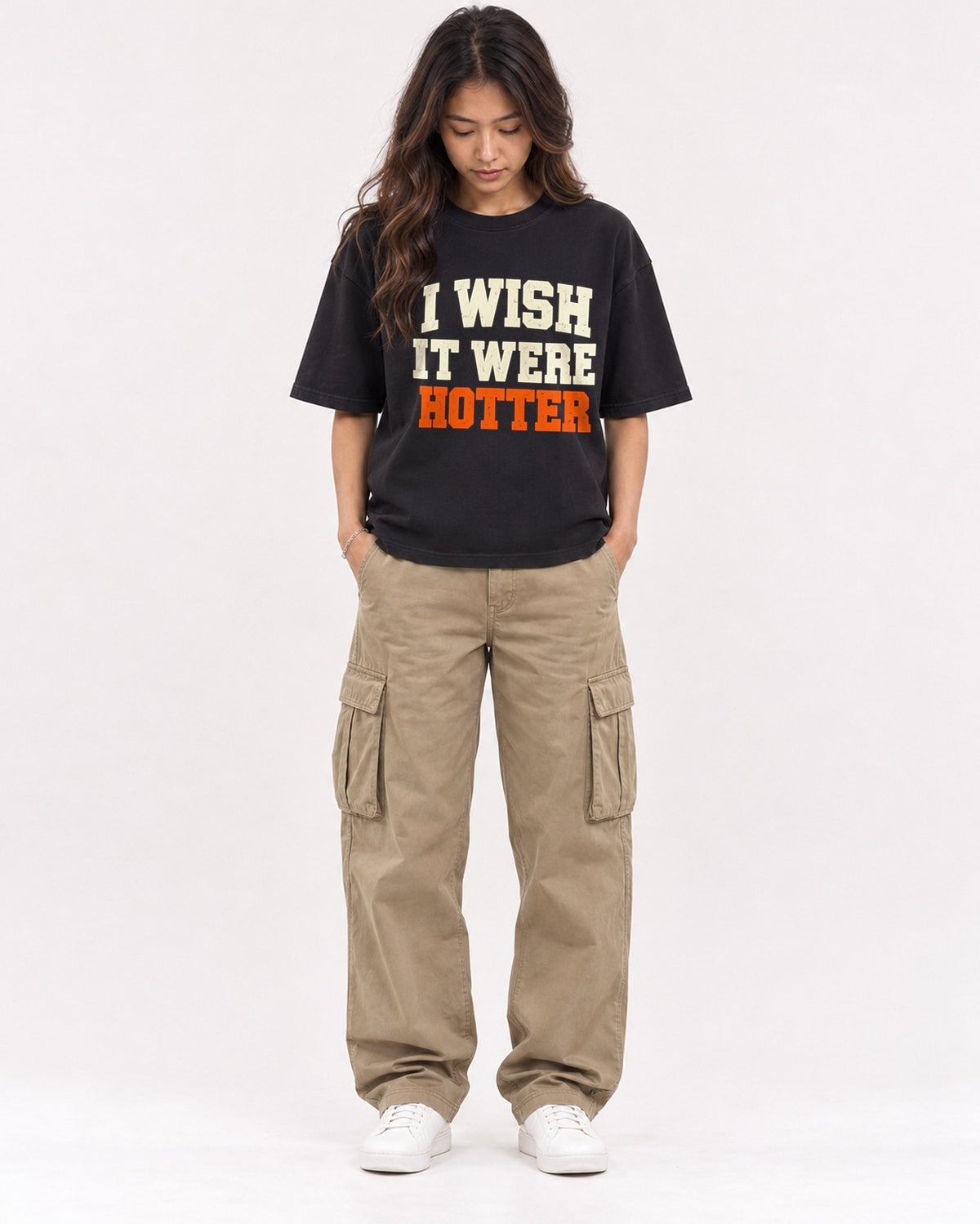 Mockup Boxy Heavyweight Tee Black female full-body 02