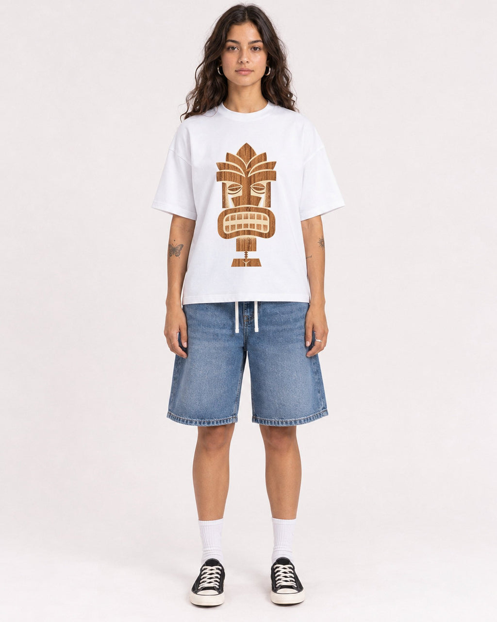 Mockup Boxy Heavyweight Tee White female full-body 06