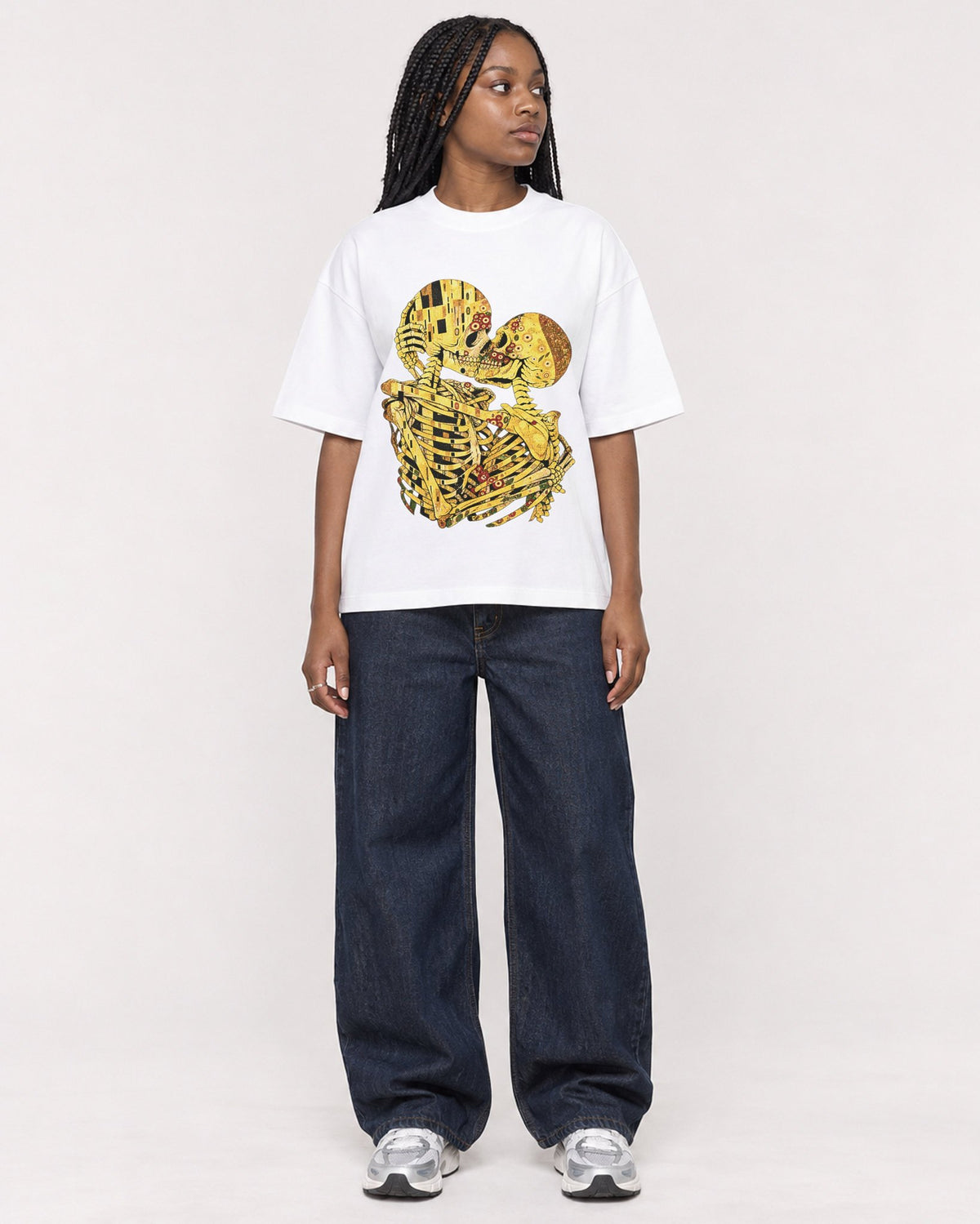 Mockup Boxy Heavyweight Tee White female full-body 04