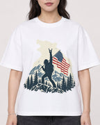 Mockup Boxy Heavyweight Tee White female close-up 03