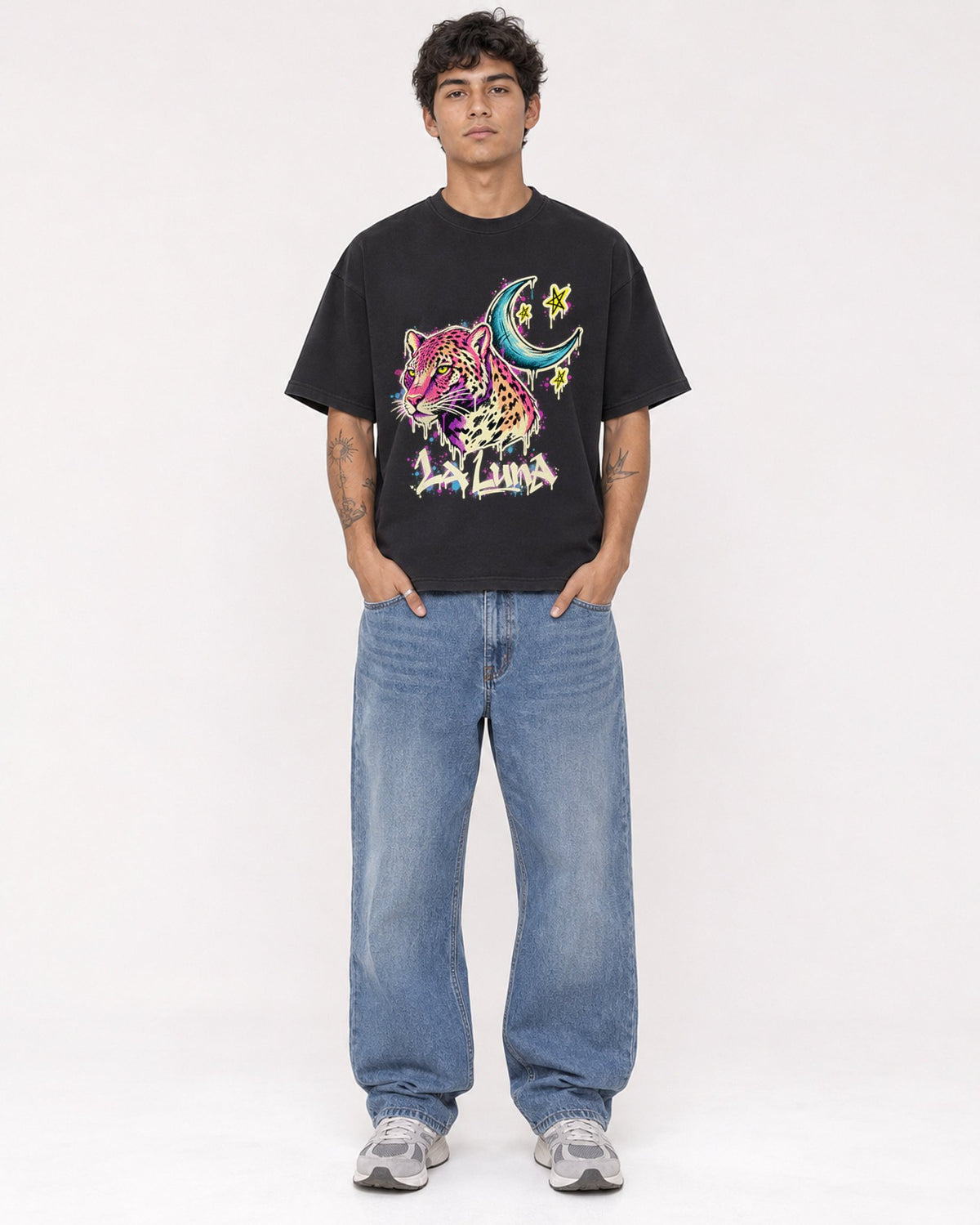 Mockup Boxy Heavyweight Tee Black male full-body 06