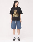 Mockup Boxy Heavyweight Tee Black female full-body 01