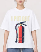 Mockup Boxy Heavyweight Tee White female close-up 41