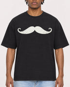 Mockup Boxy Heavyweight Tee Black male close-up 05