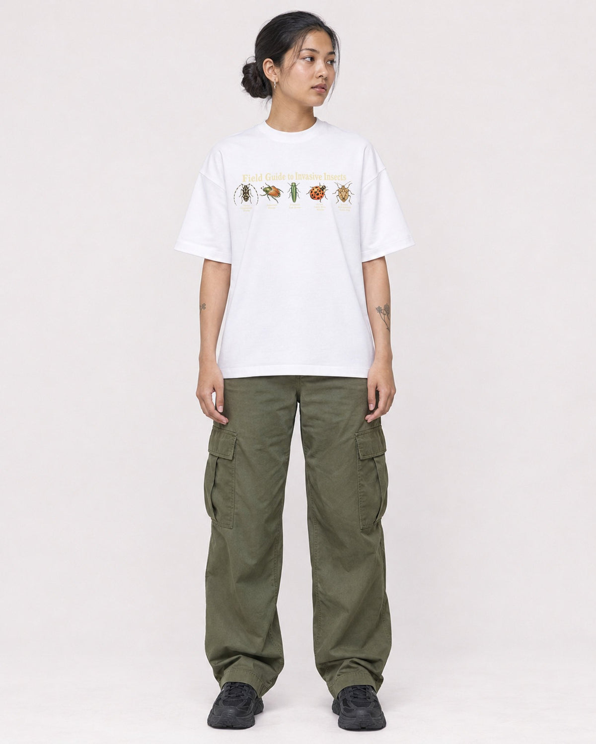 Mockup Boxy Heavyweight Tee White female full-body 12