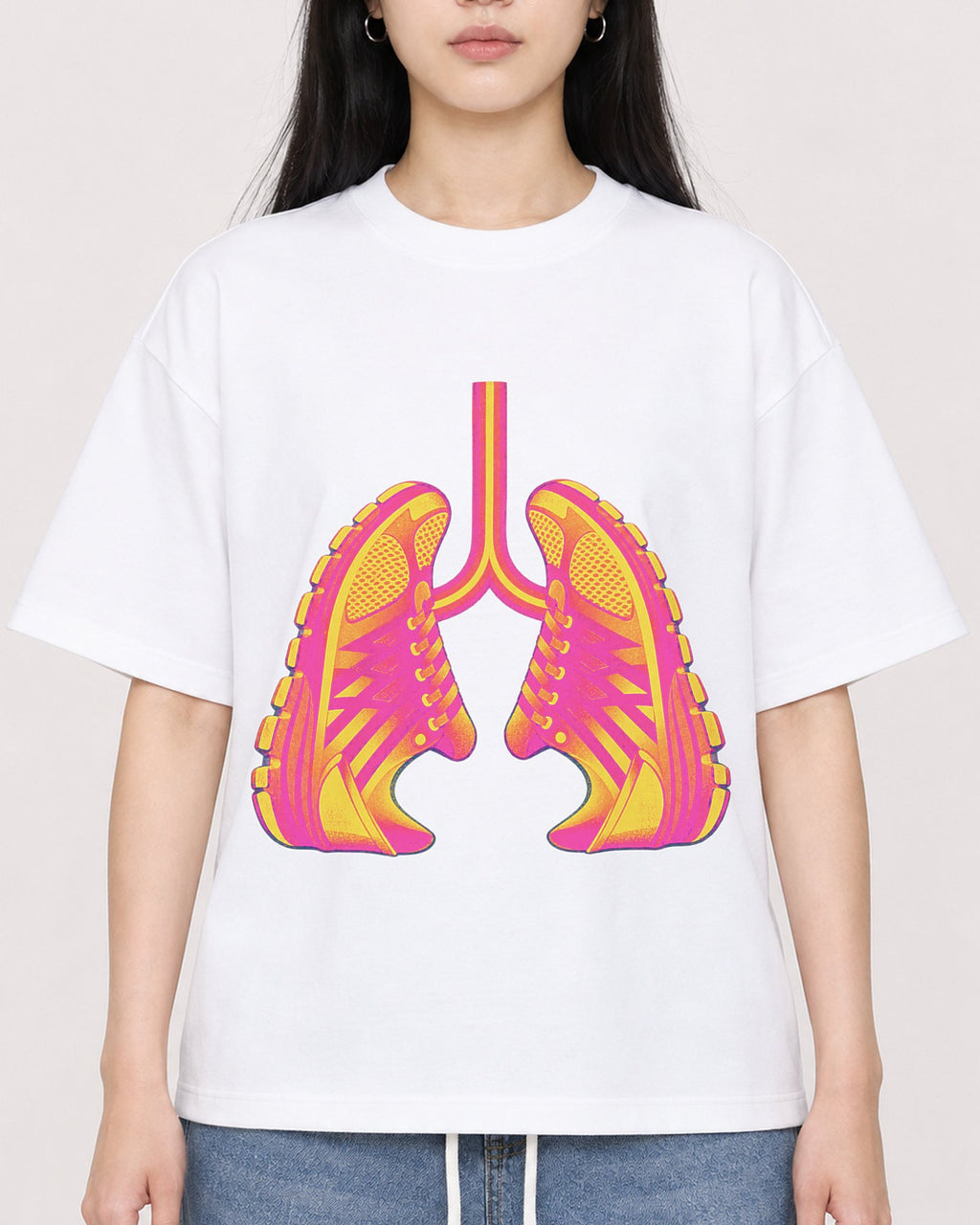 Mockup Boxy Heavyweight Tee White female close-up 01