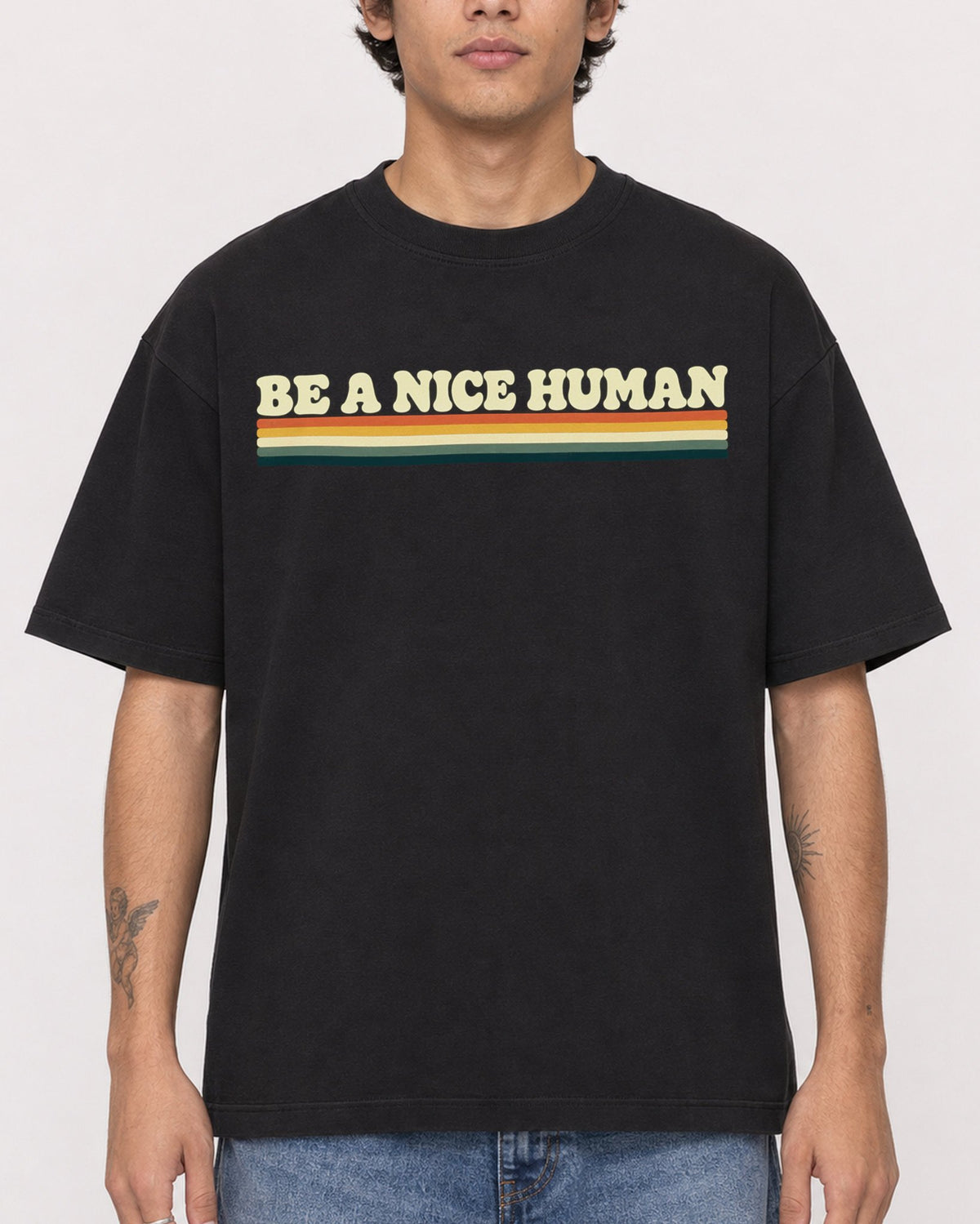 Mockup Boxy Heavyweight Tee Black male close-up 06