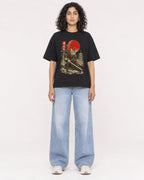 Mockup Boxy Heavyweight Tee Black female full-body 27