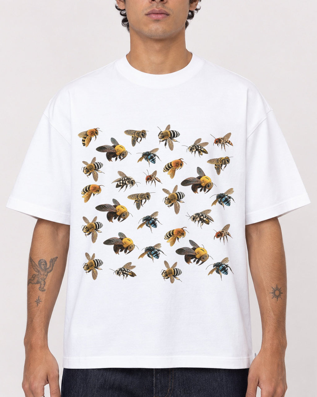Mockup Boxy Heavyweight Tee White male close-up 06