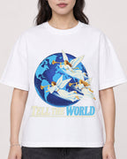 Mockup Boxy Heavyweight Tee White female close-up 03