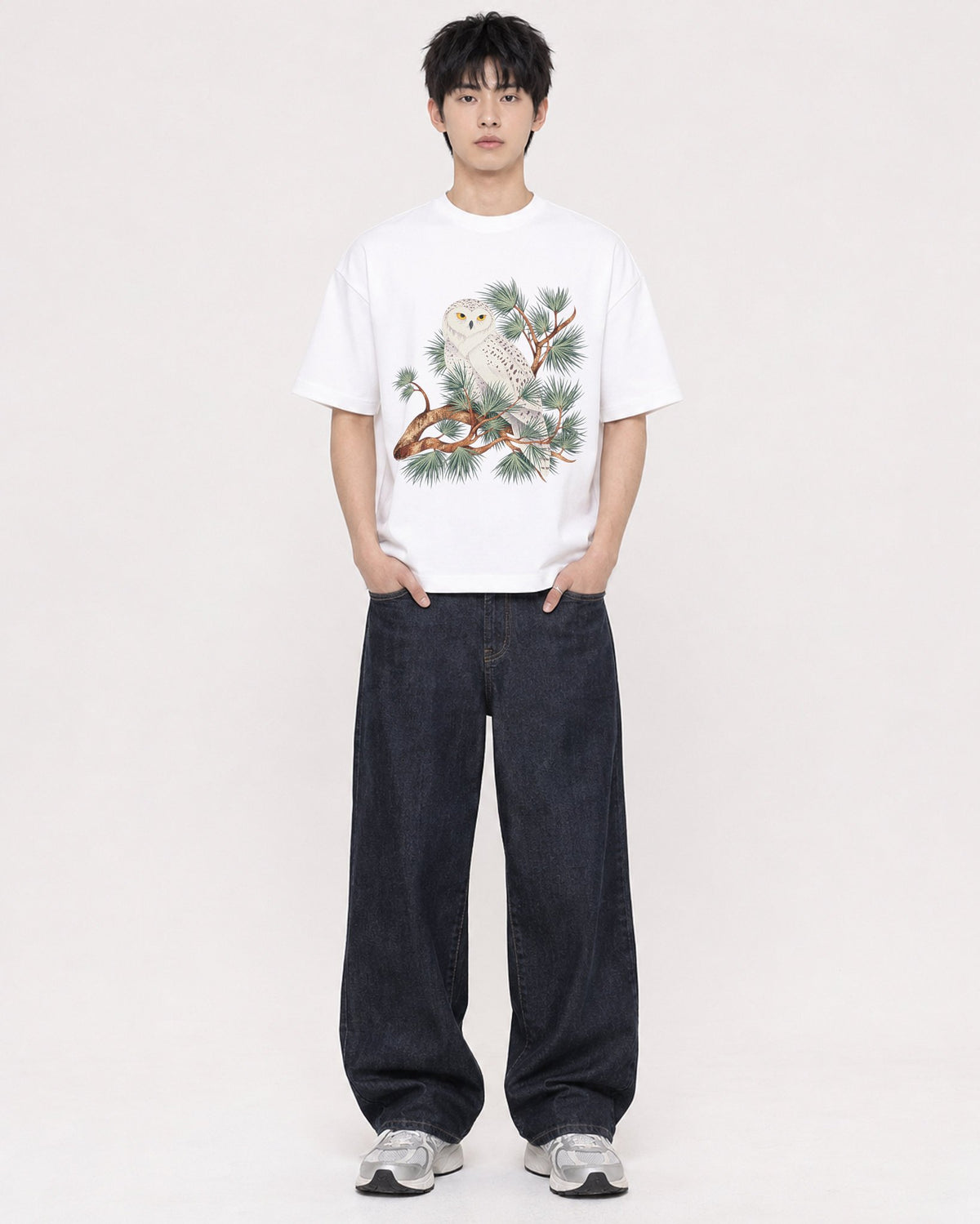 Mockup Boxy Heavyweight Tee White male full-body 01