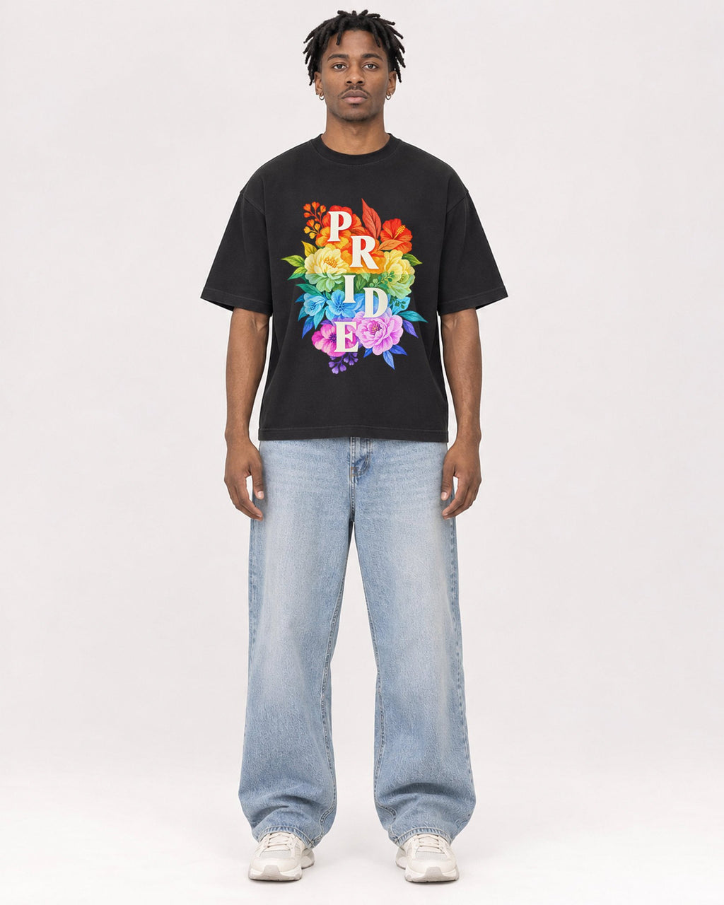 Mockup Boxy Heavyweight Tee Black male full-body 05