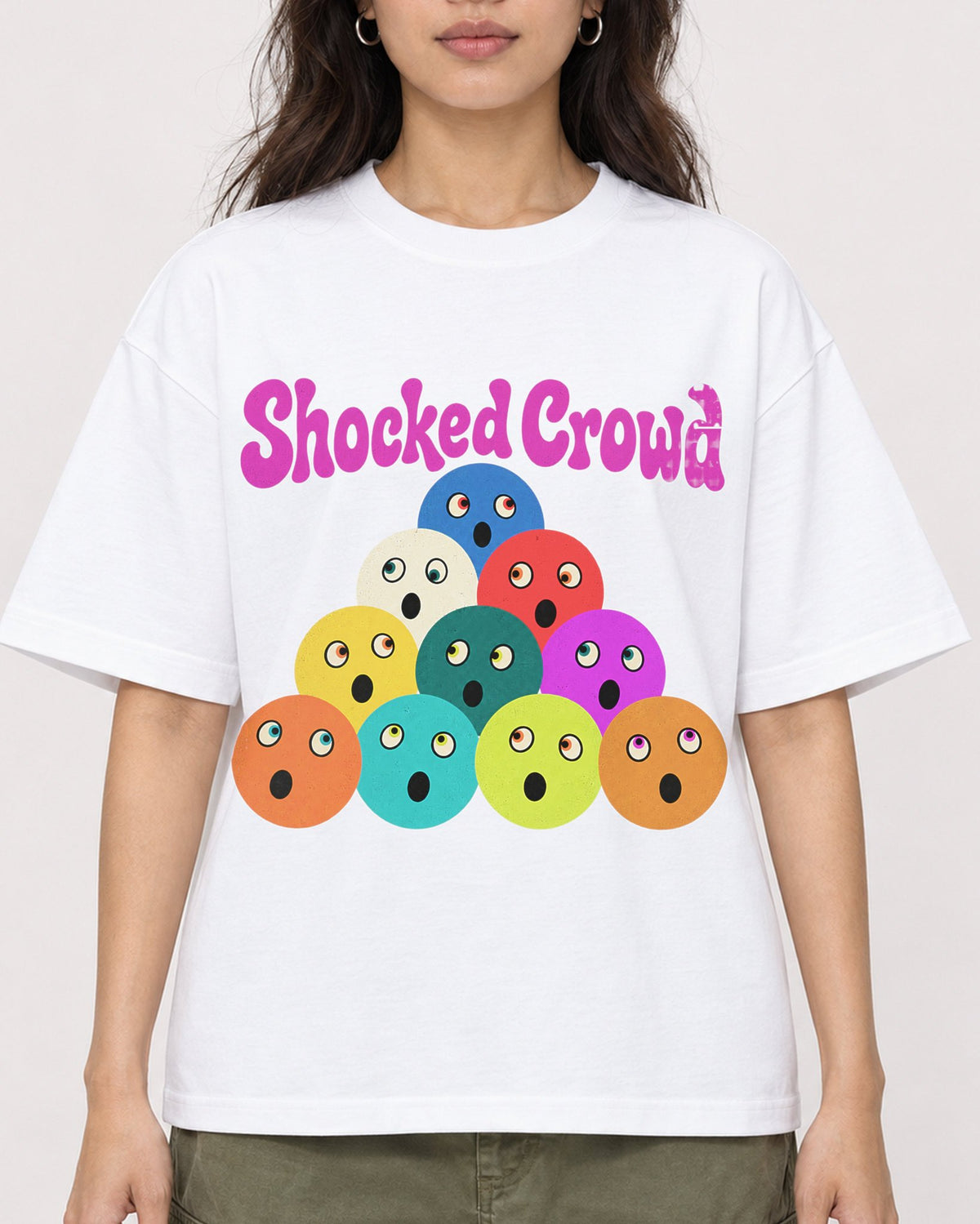 Mockup Boxy Heavyweight Tee White female close-up 02