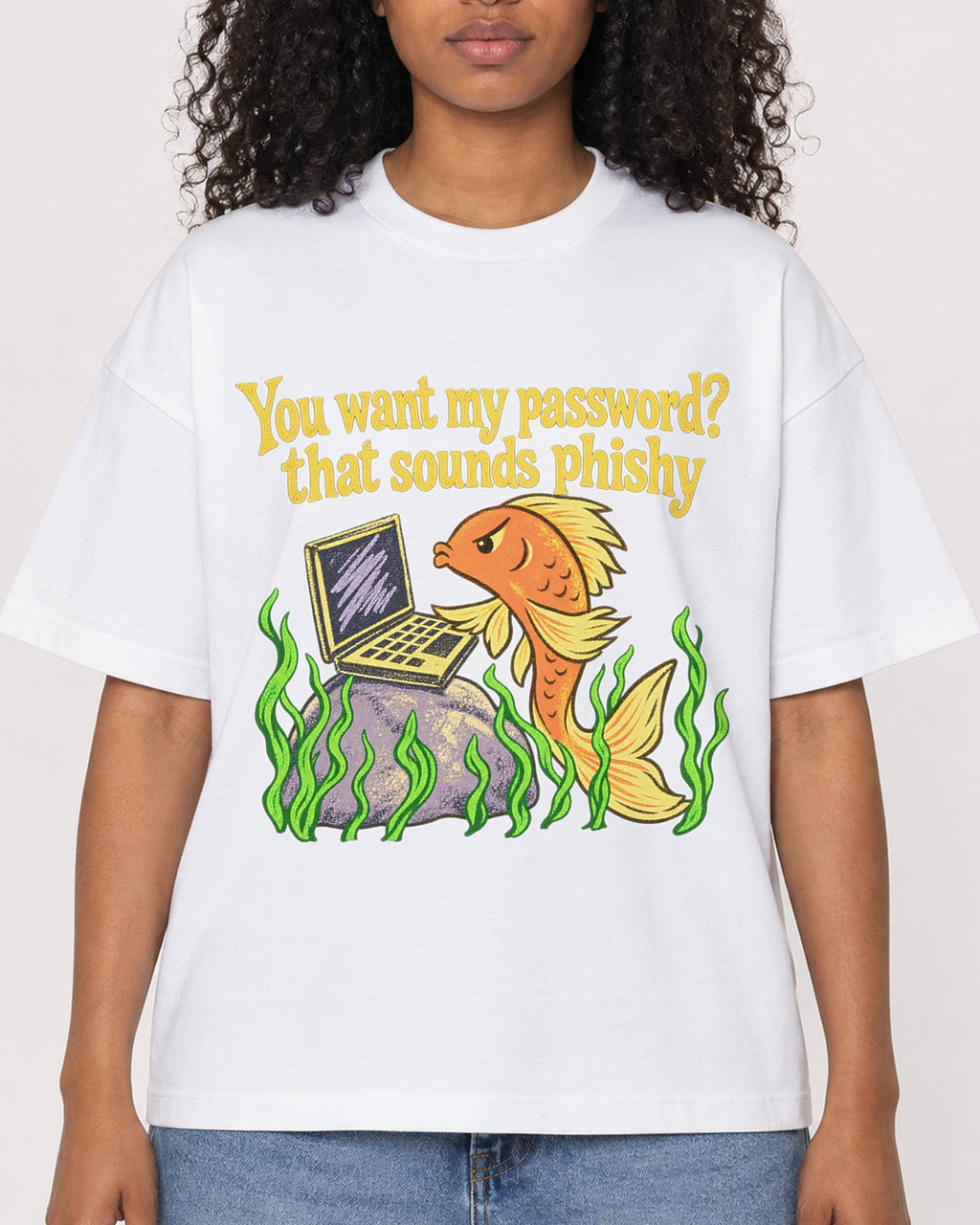 Mockup Boxy Heavyweight Tee White female close-up 05