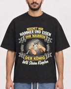 Mockup Boxy Heavyweight Tee Black male close-up 07
