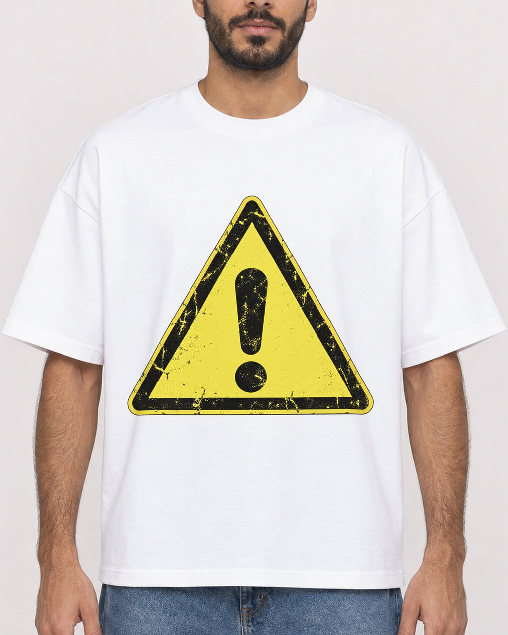 Mockup Boxy Heavyweight Tee White male close-up 07