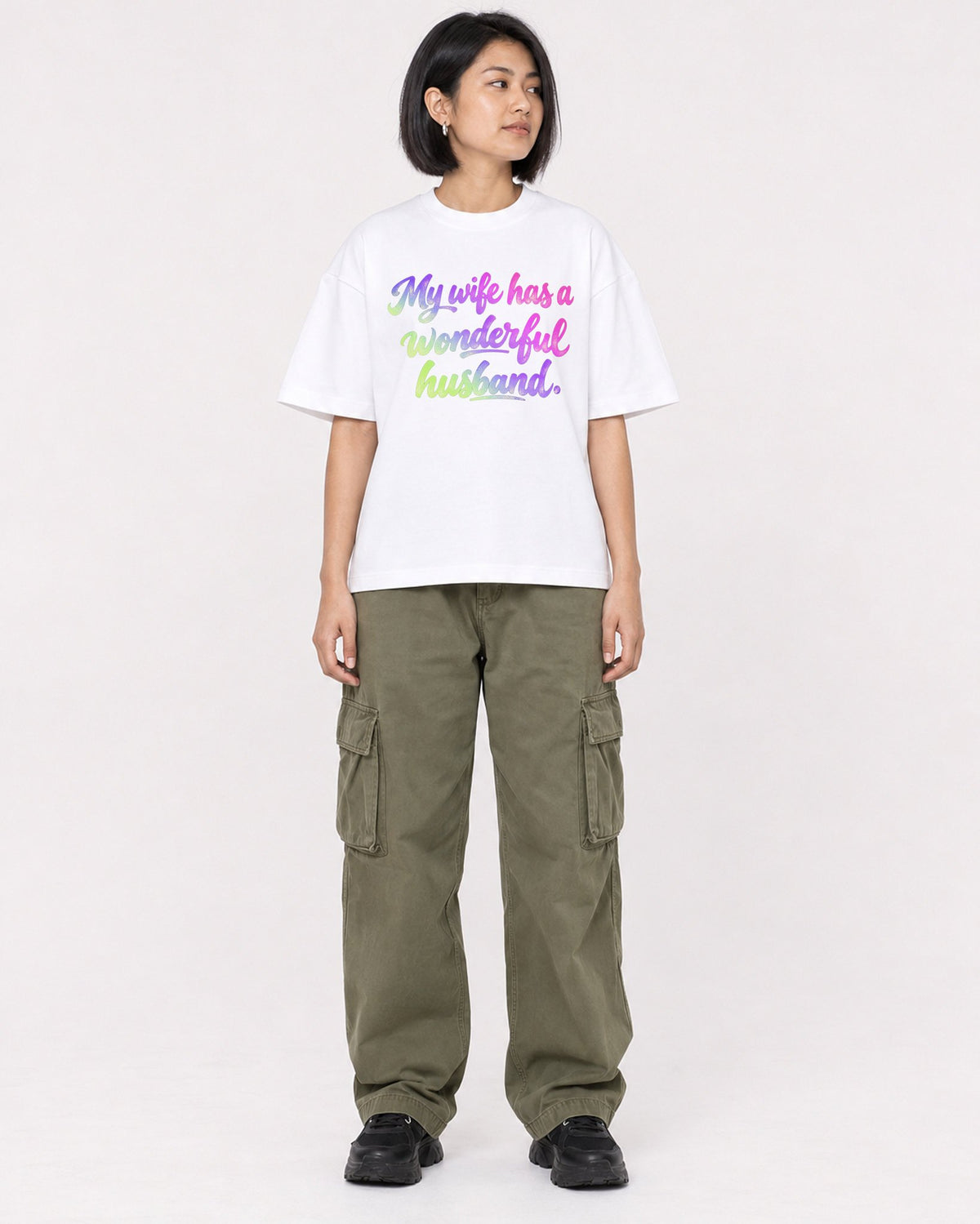 Mockup Boxy Heavyweight Tee White female full-body 32