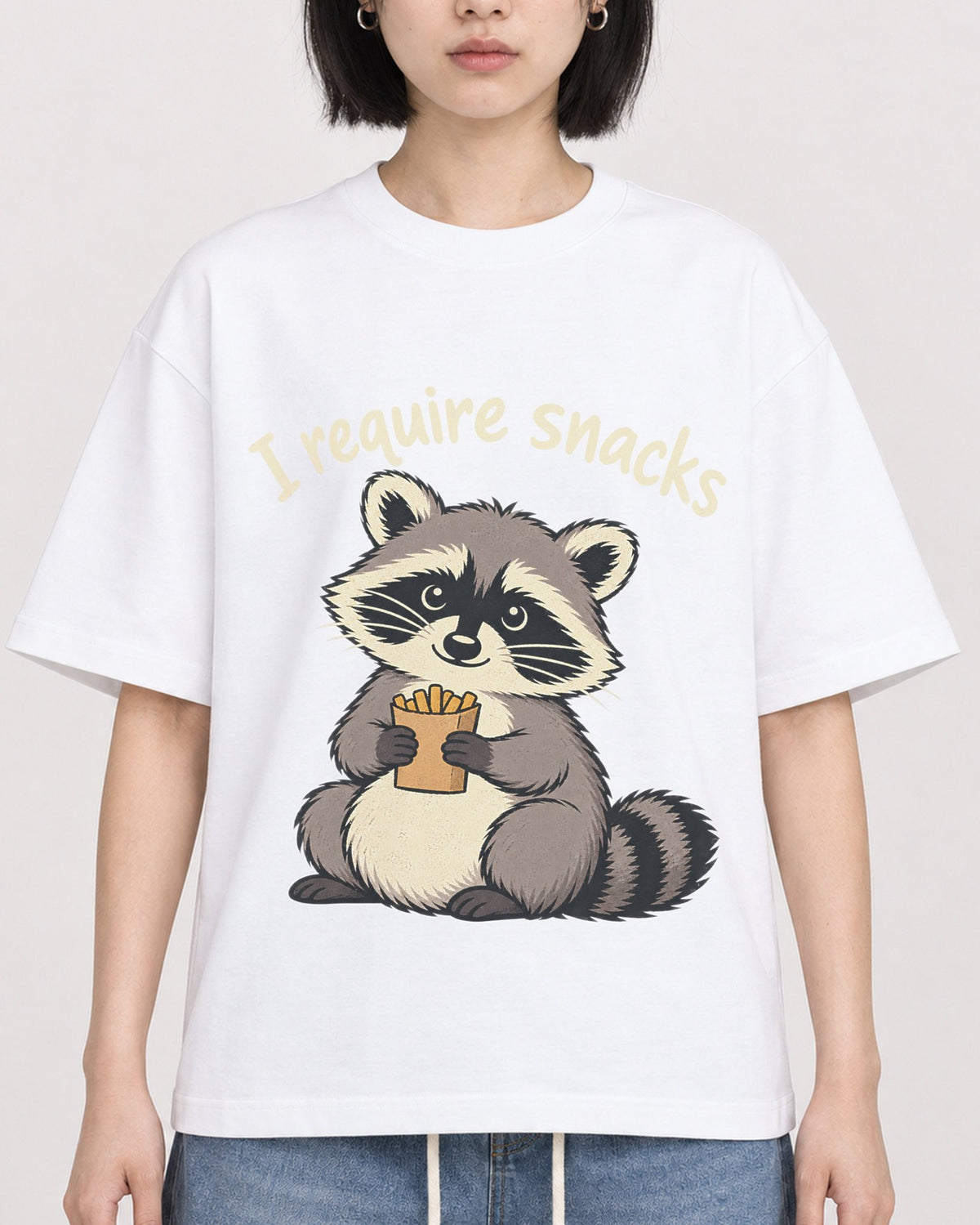 Mockup Boxy Heavyweight Tee White female close-up 11