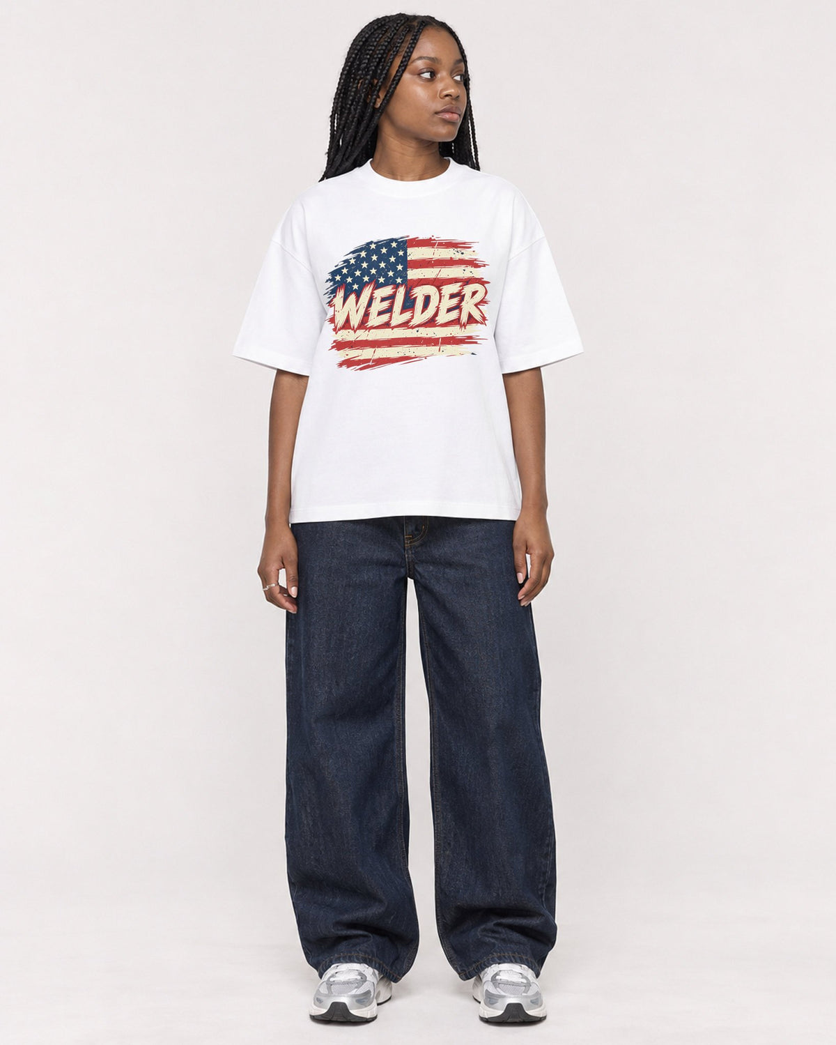 Mockup Boxy Heavyweight Tee White female full-body 04