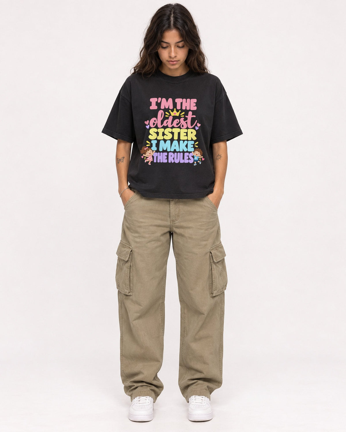 Mockup Boxy Heavyweight Tee Black female full-body 06