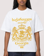Mockup Boxy Heavyweight Tee White female close-up 04