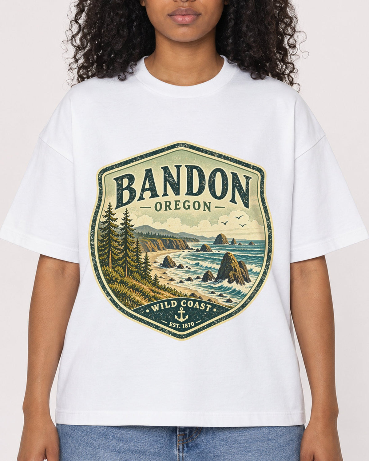 Mockup Boxy Heavyweight Tee White female close-up 05