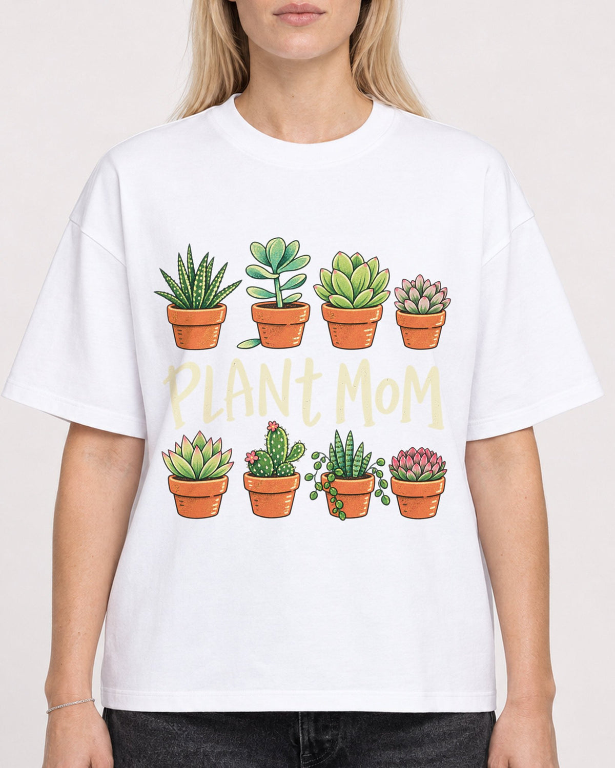 Mockup Boxy Heavyweight Tee White female close-up 08