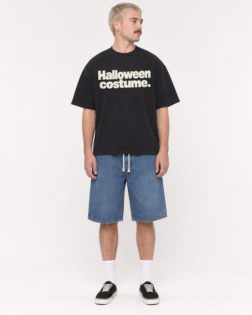 Mockup Boxy Heavyweight Tee Black male full-body 39