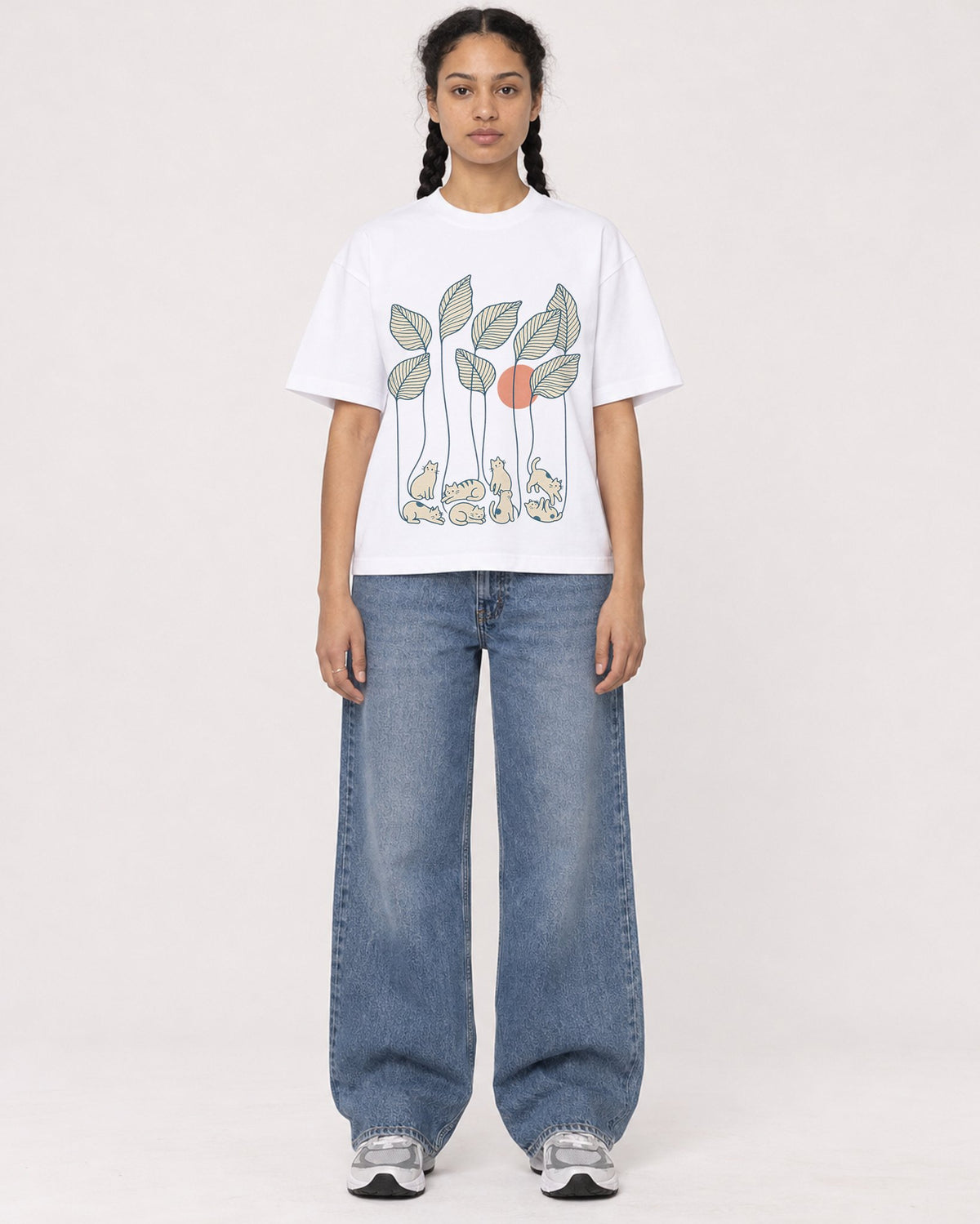 Mockup Boxy Heavyweight Tee White female full-body 50