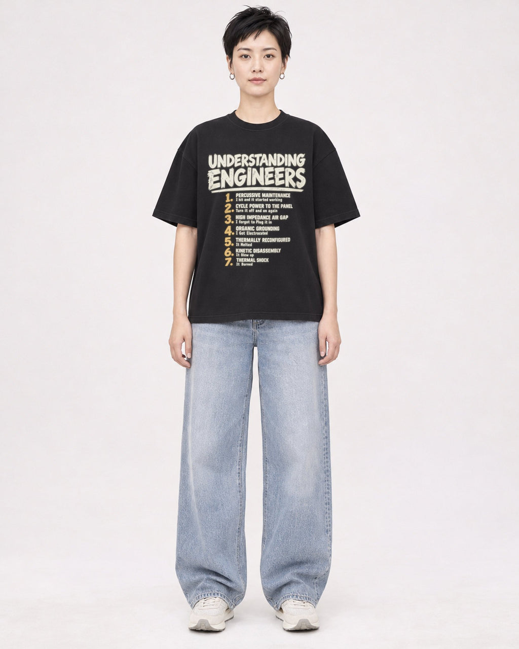 Mockup Boxy Heavyweight Tee Black female full-body 23