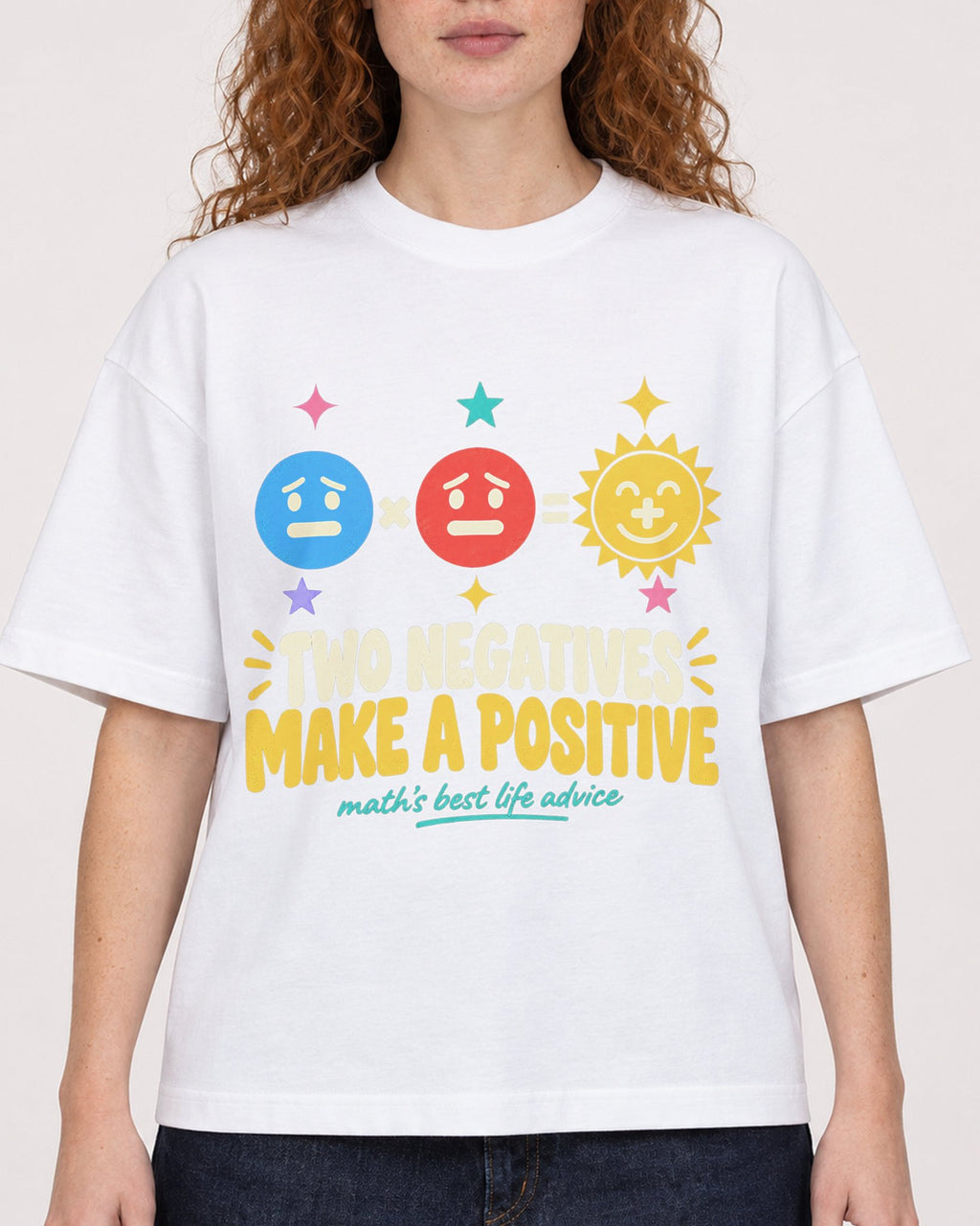 Mockup Boxy Heavyweight Tee White female close-up 09