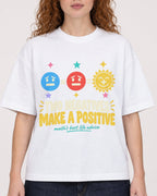 Mockup Boxy Heavyweight Tee White female close-up 09