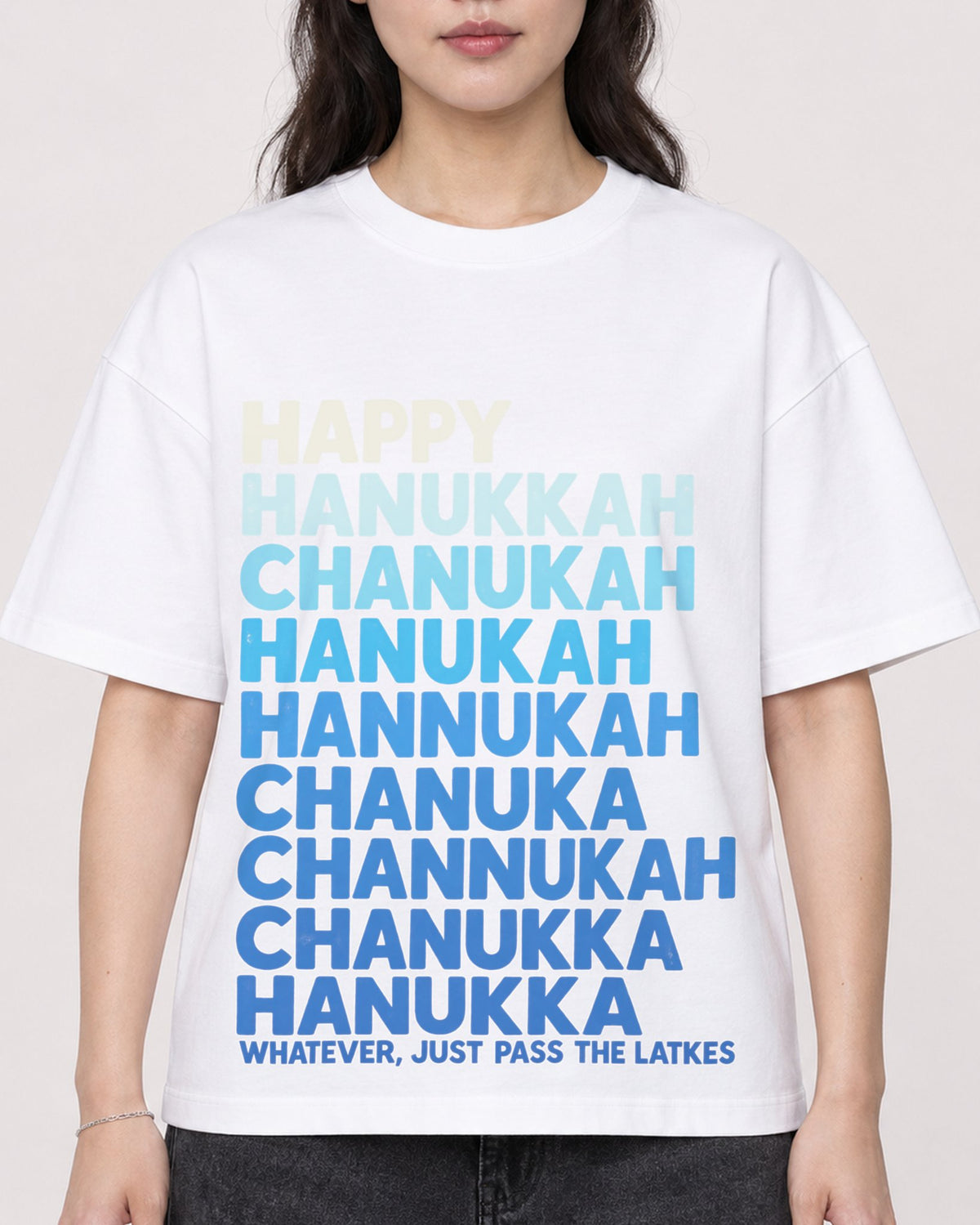 Mockup Boxy Heavyweight Tee White female close-up 03