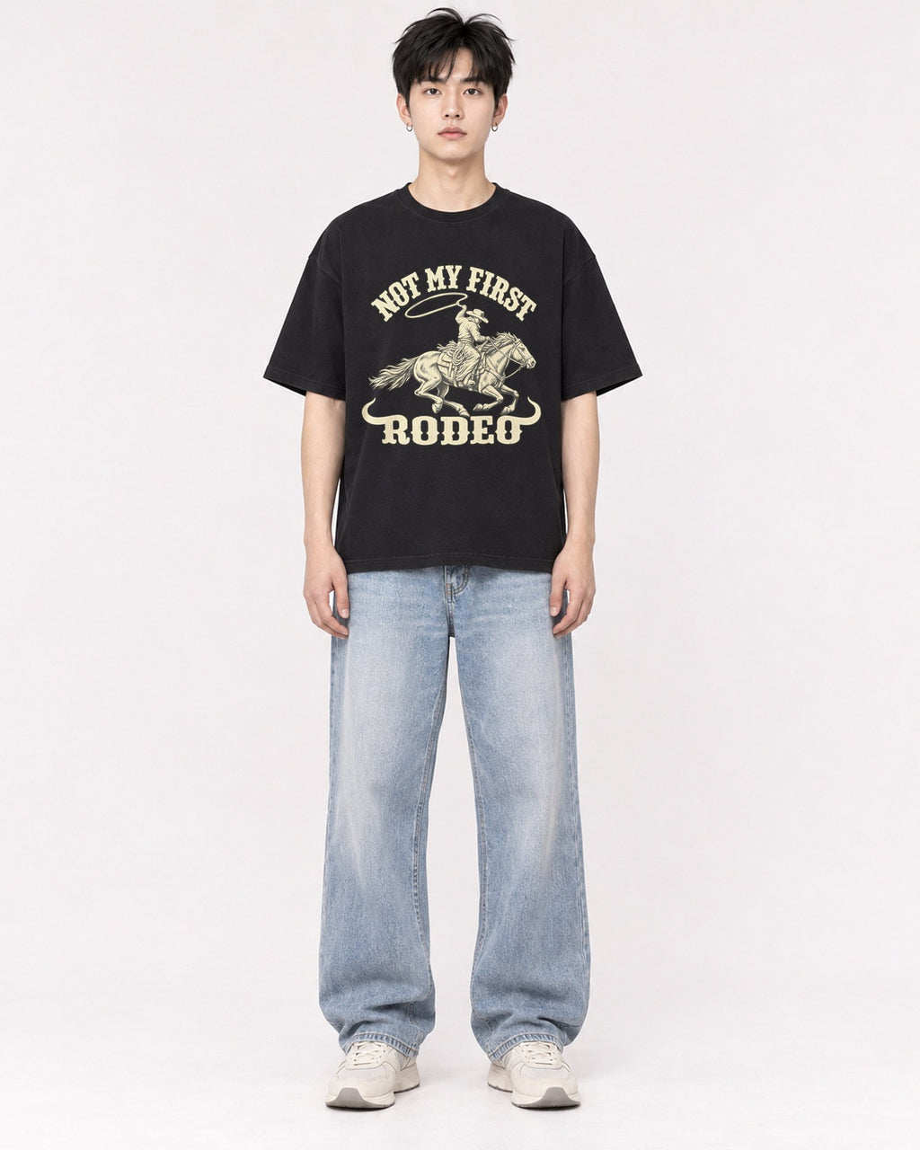 Mockup Boxy Heavyweight Tee Black male full-body 01
