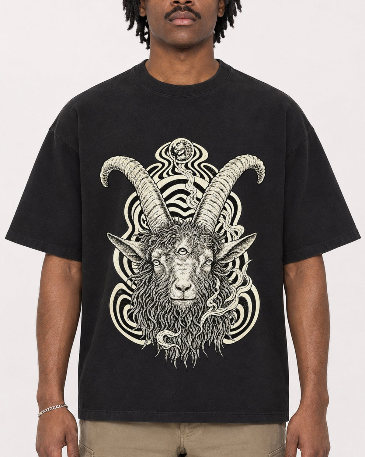 Mockup Boxy Heavyweight Tee Black male close-up 04